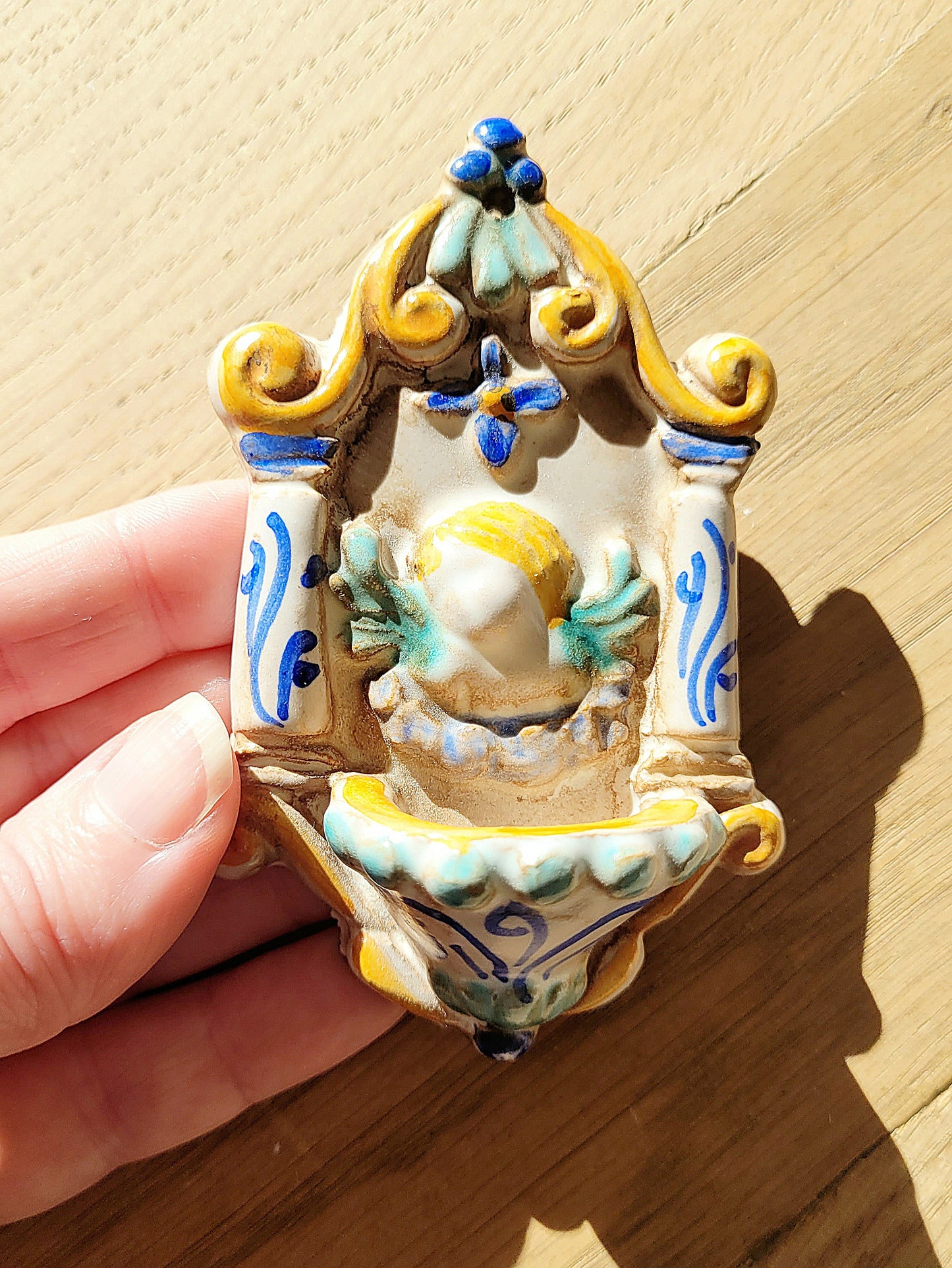 set of acquasantiere