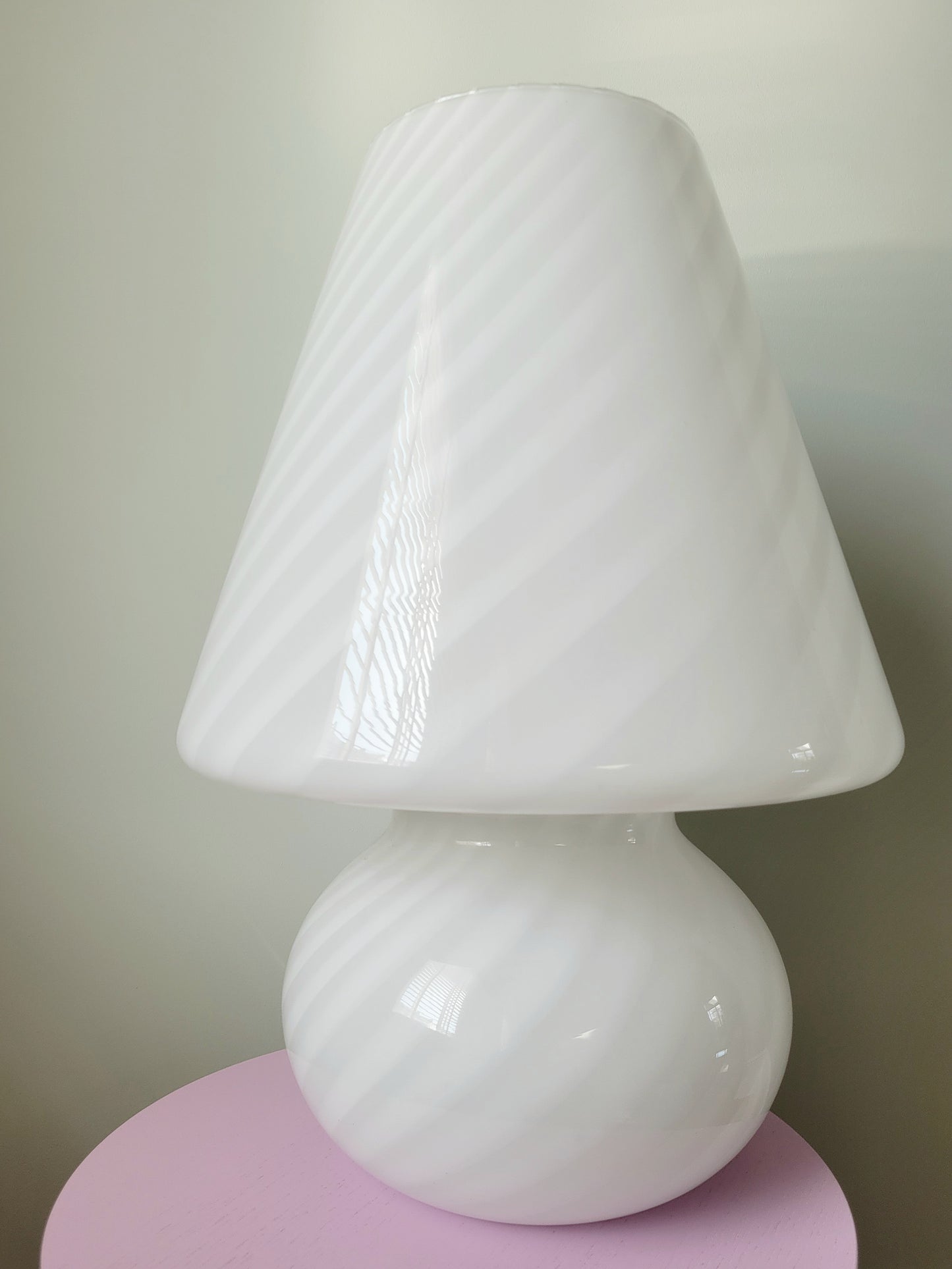 front view of an extra large vintage Murano white swirl mushroom lamp 