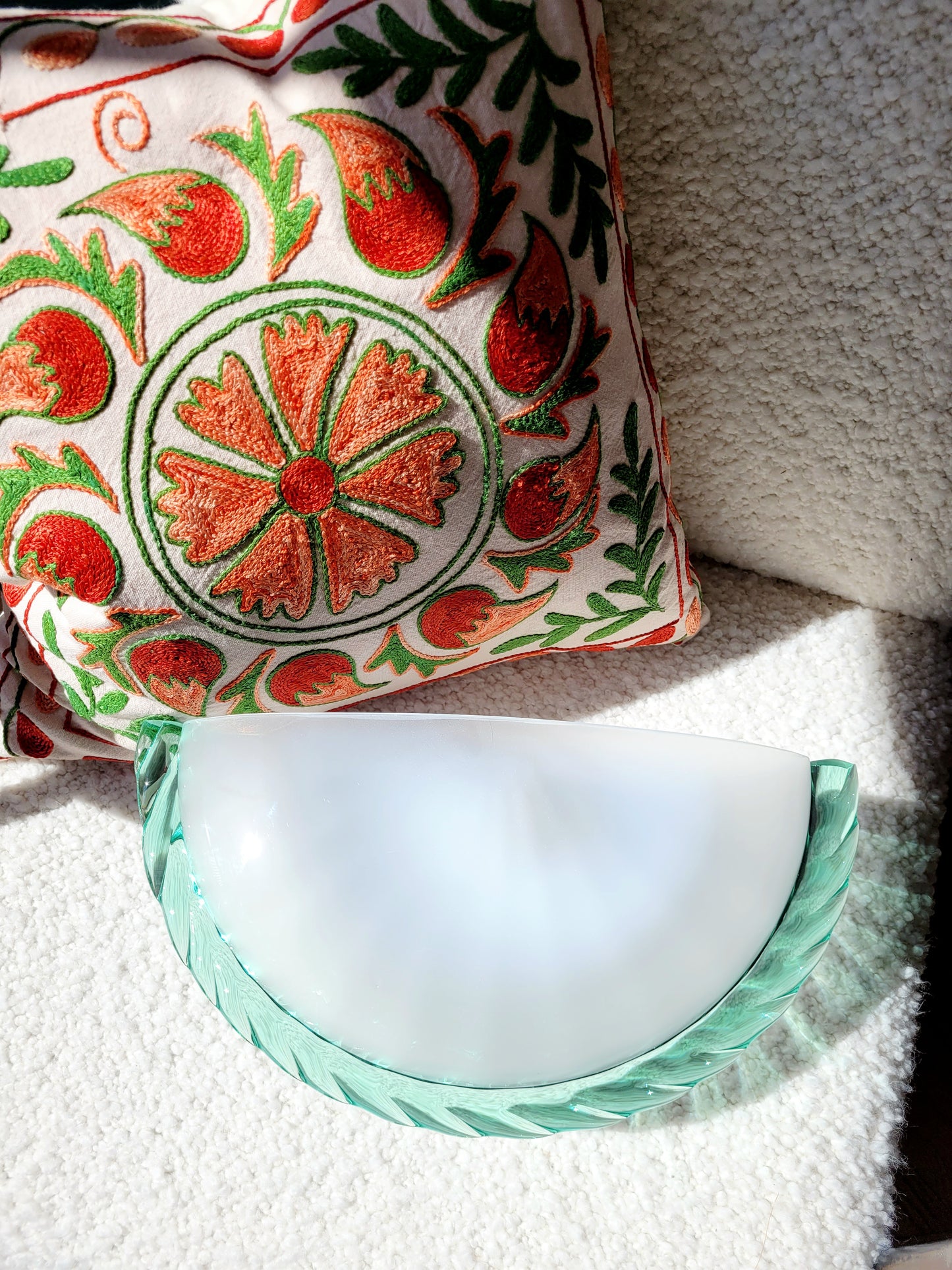Murano wall light with green rope edge