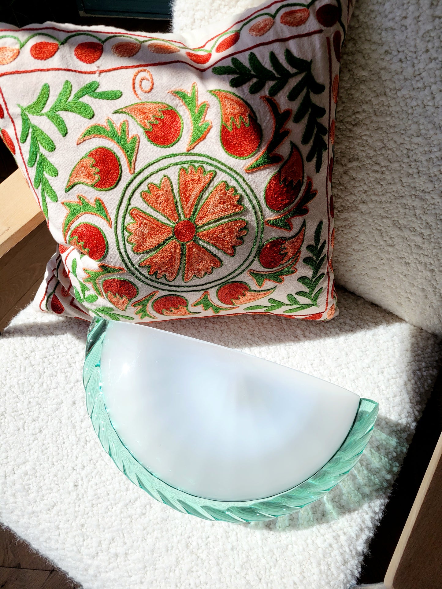 Murano wall light with green rope edge