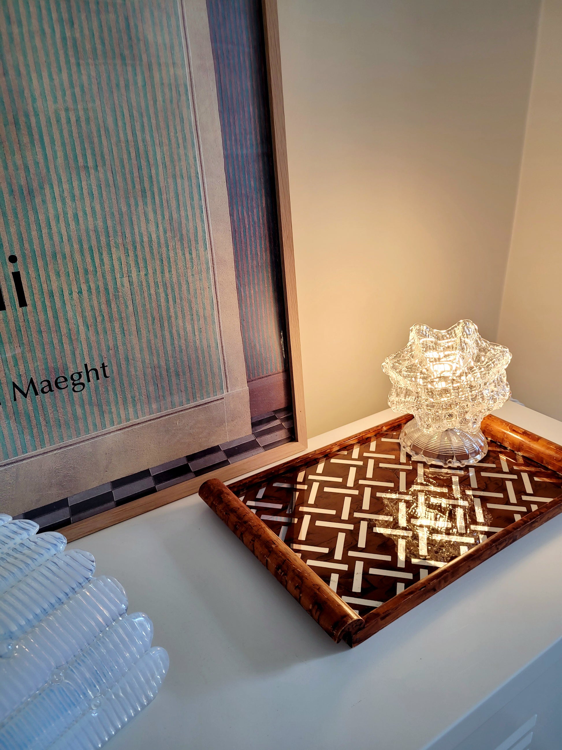a vintage Murano glass table lamp with starburst shape