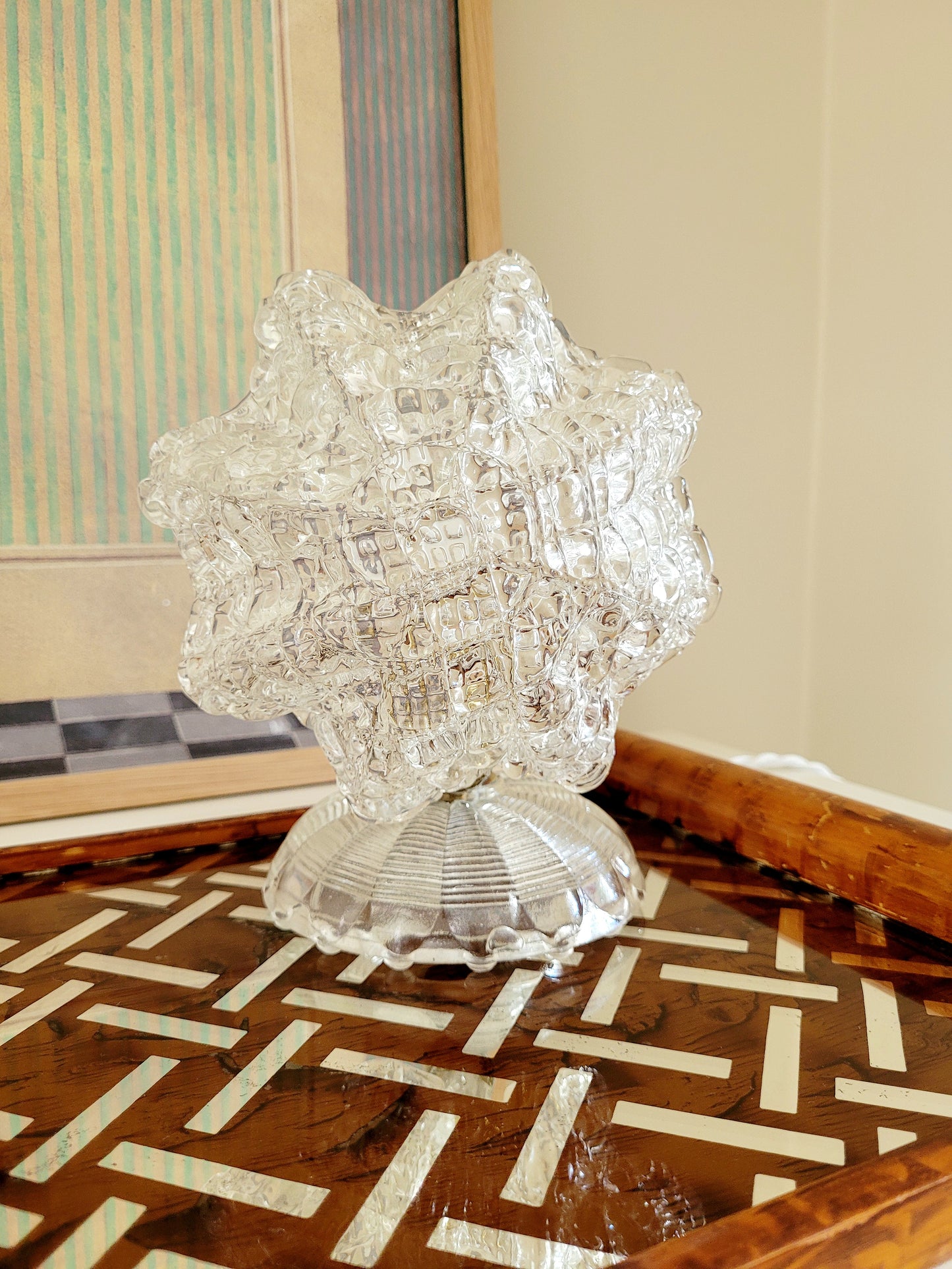 a vintage Murano glass table lamp with starburst shape