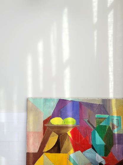 front view of a vibrant oil painting "Nature morte" (still life) signed by S. de Capá showing stylistic cubism traits